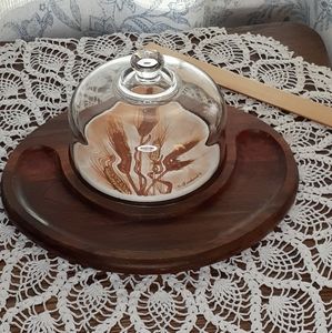 Goodwood Cheese tray with glass dome and metal cheese tray 1970s vintage